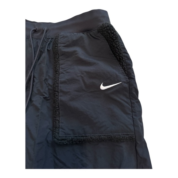 Nike Essentials Women's Black Loose Fit Fleece High Rise Size Large Joggers - Picture 6 of 10